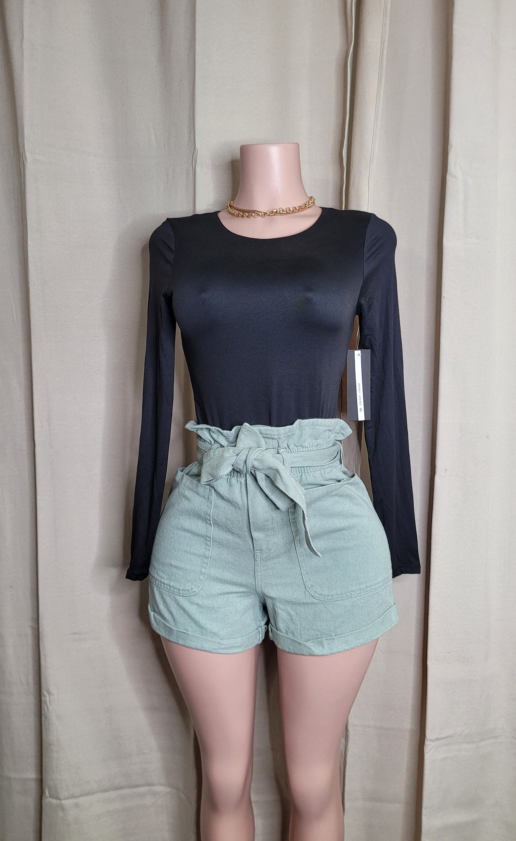 Natalee tie waist short