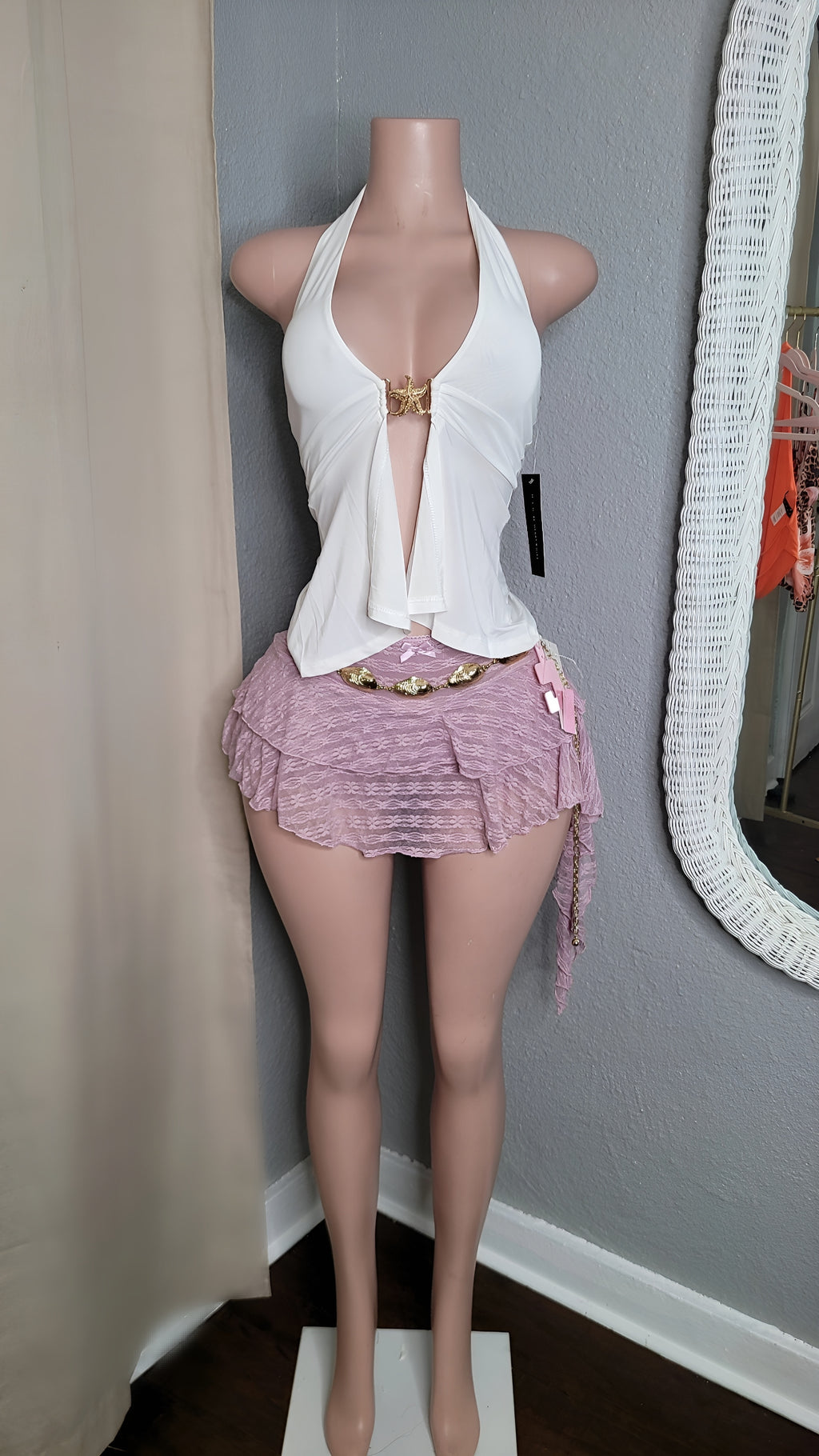 Estrella  Halter Neck top