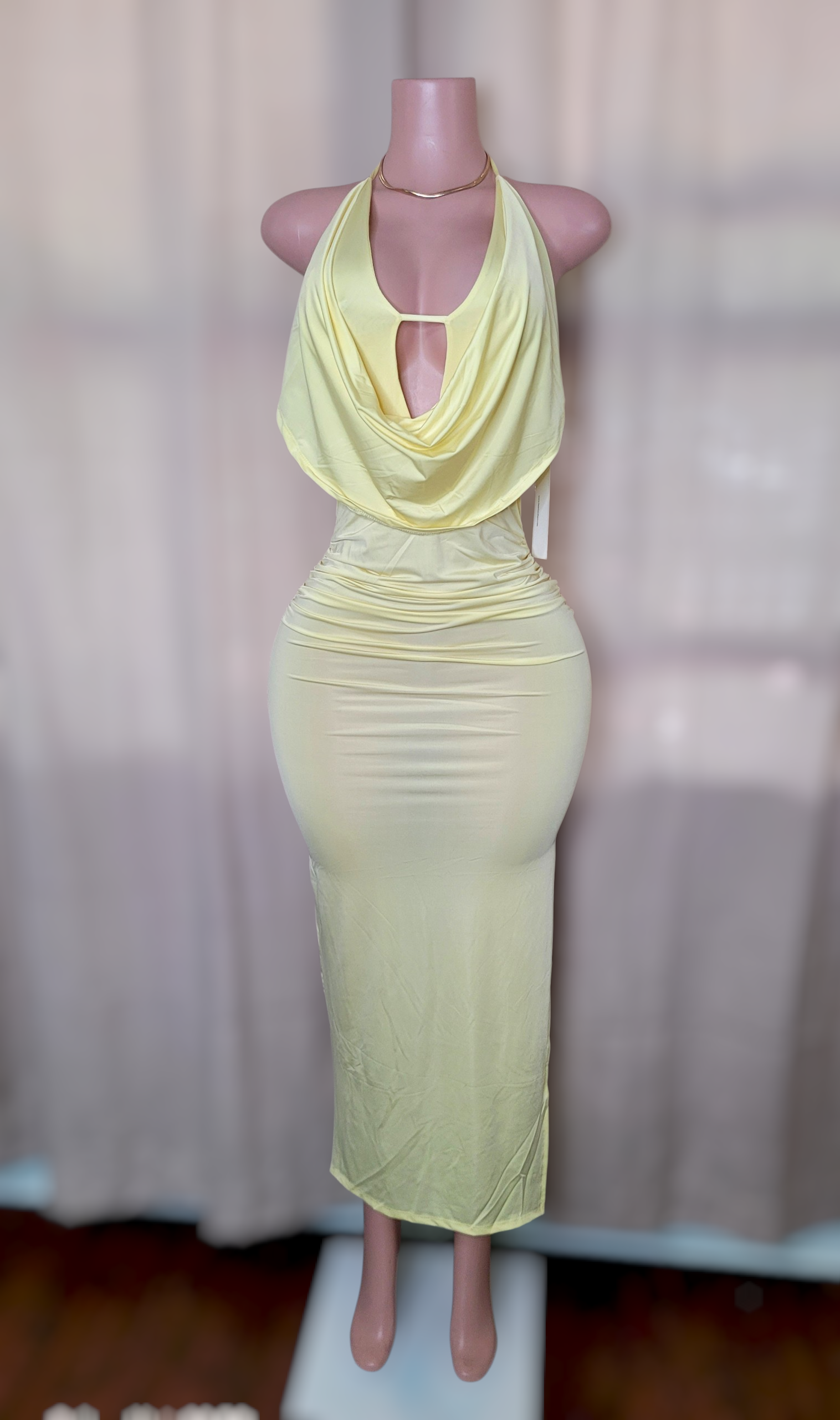 Isa Maxi dress
