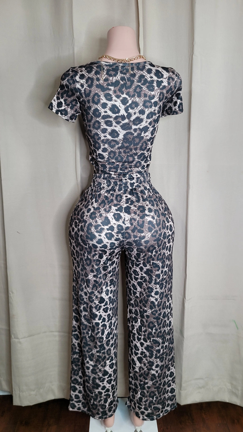 Mandy cheetah pants