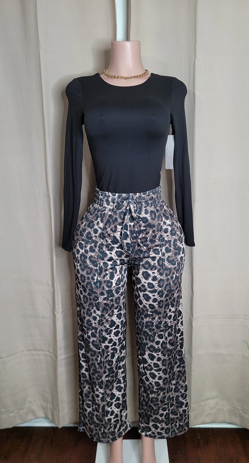 Mandy cheetah pants