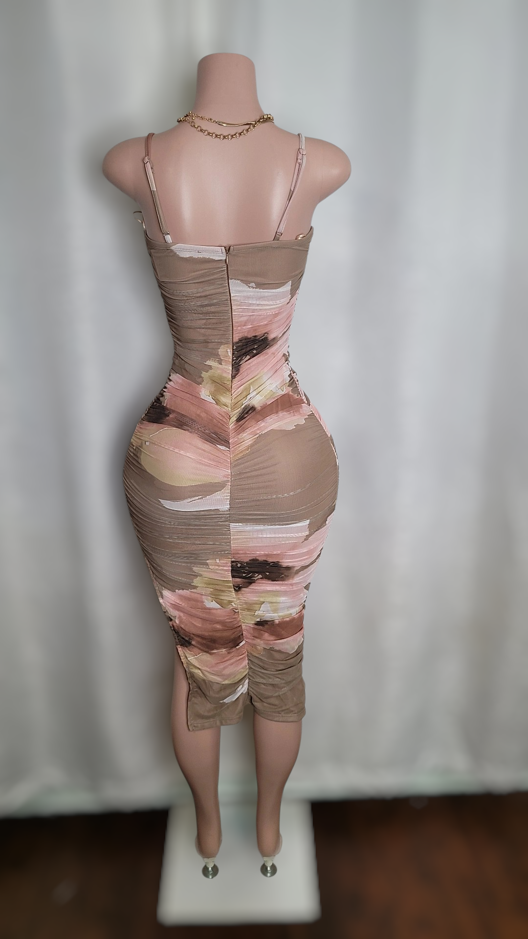 Lauren ruched midi dress( Blush / Brown)
