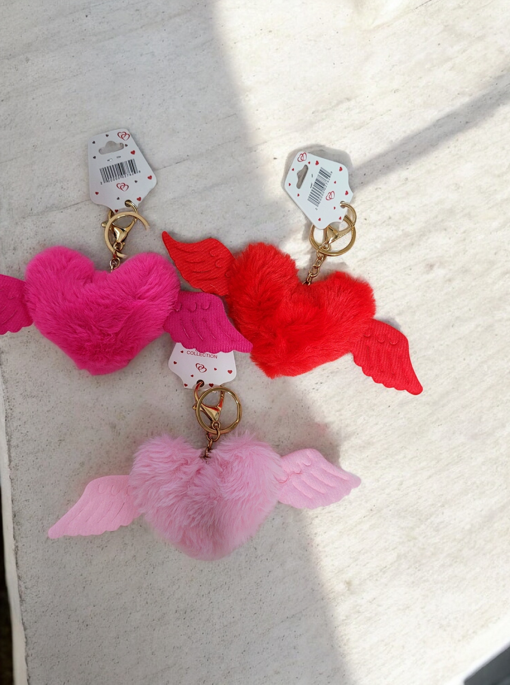 Heart wings keychain